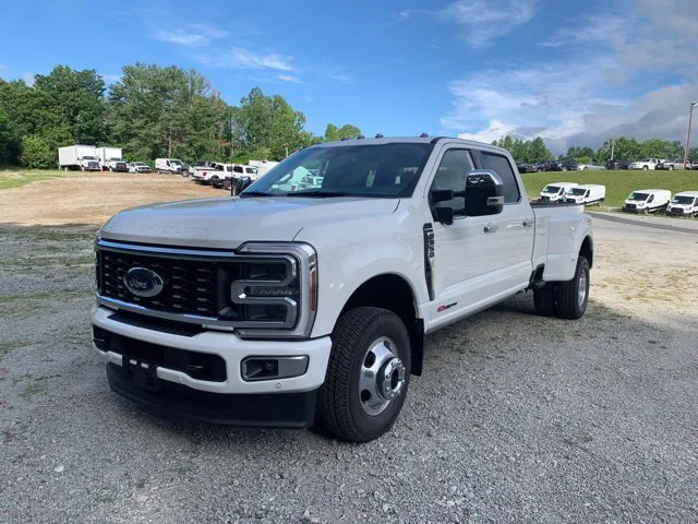 New 2026 White Ford F-350® Platinum® image 5