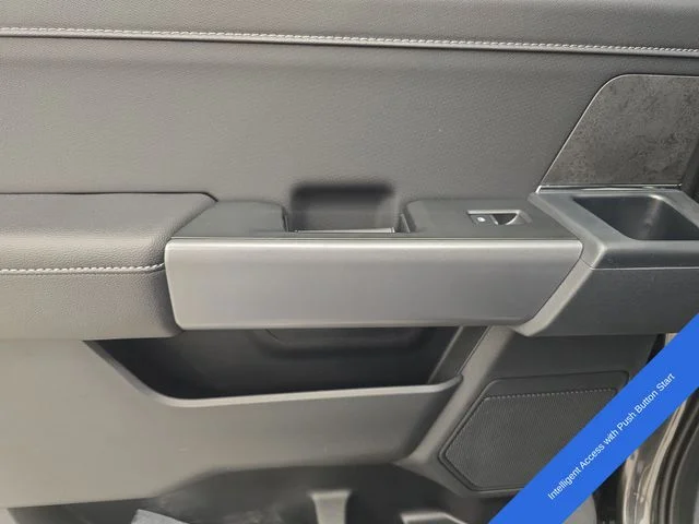 New 2026 Carbonized Gray Metallic Ford XLT image 21