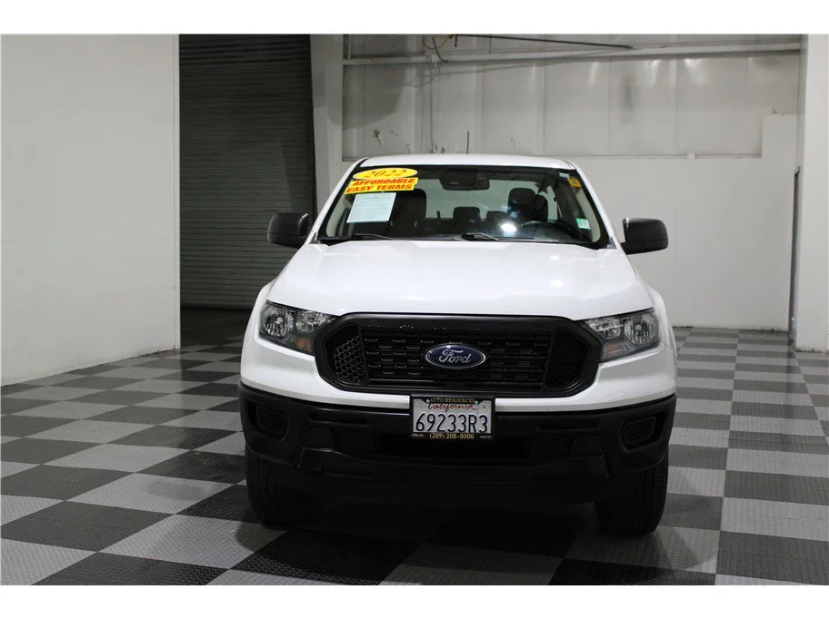 Used 2022 White Ford XL Pickup 4D 5 ft image 2