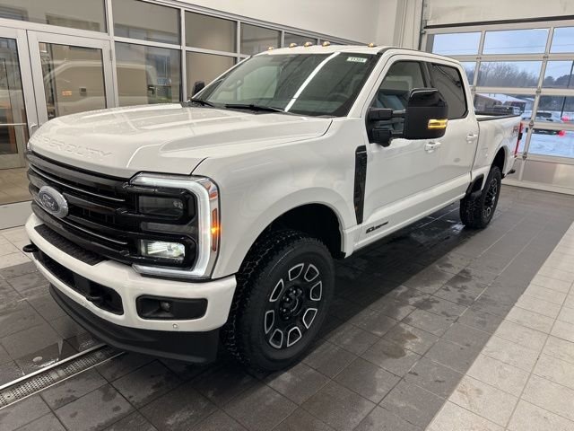 New 2026 Star White Metallic Tri-Coat Ford F-250® Platinum® image 6