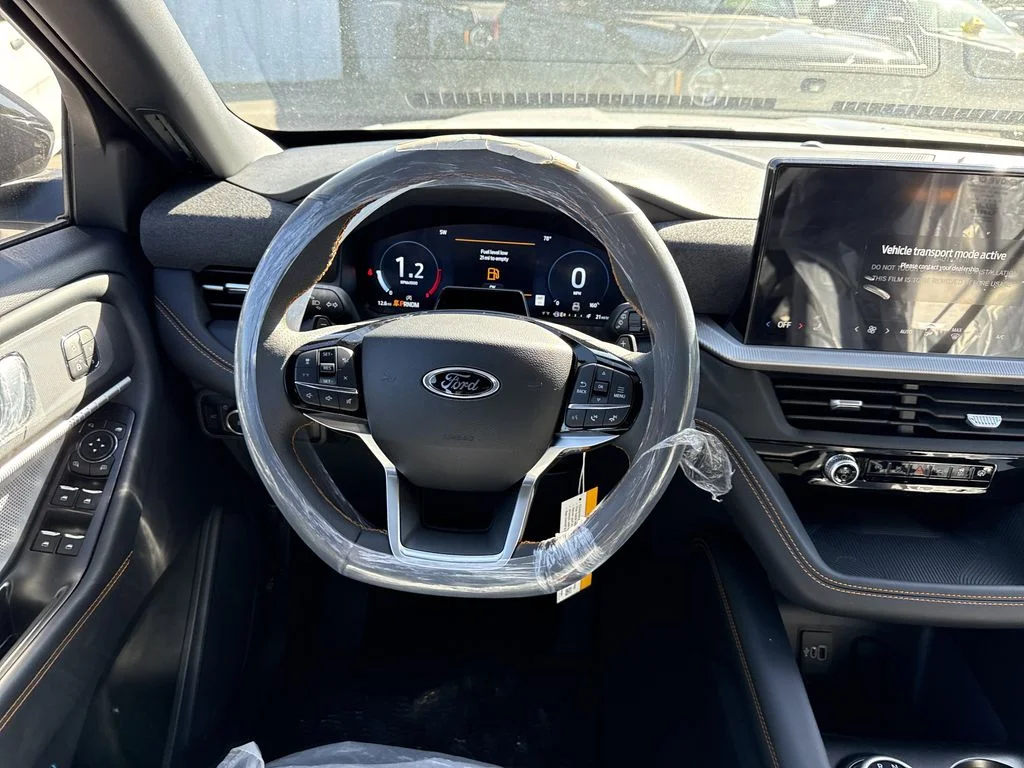 New 2026 White Ford Tremor image 12
