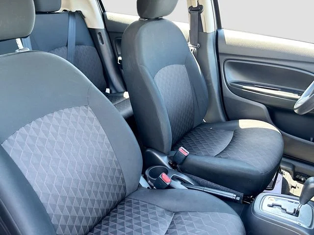 Used 2024 Gray Mitsubishi ES image 26
