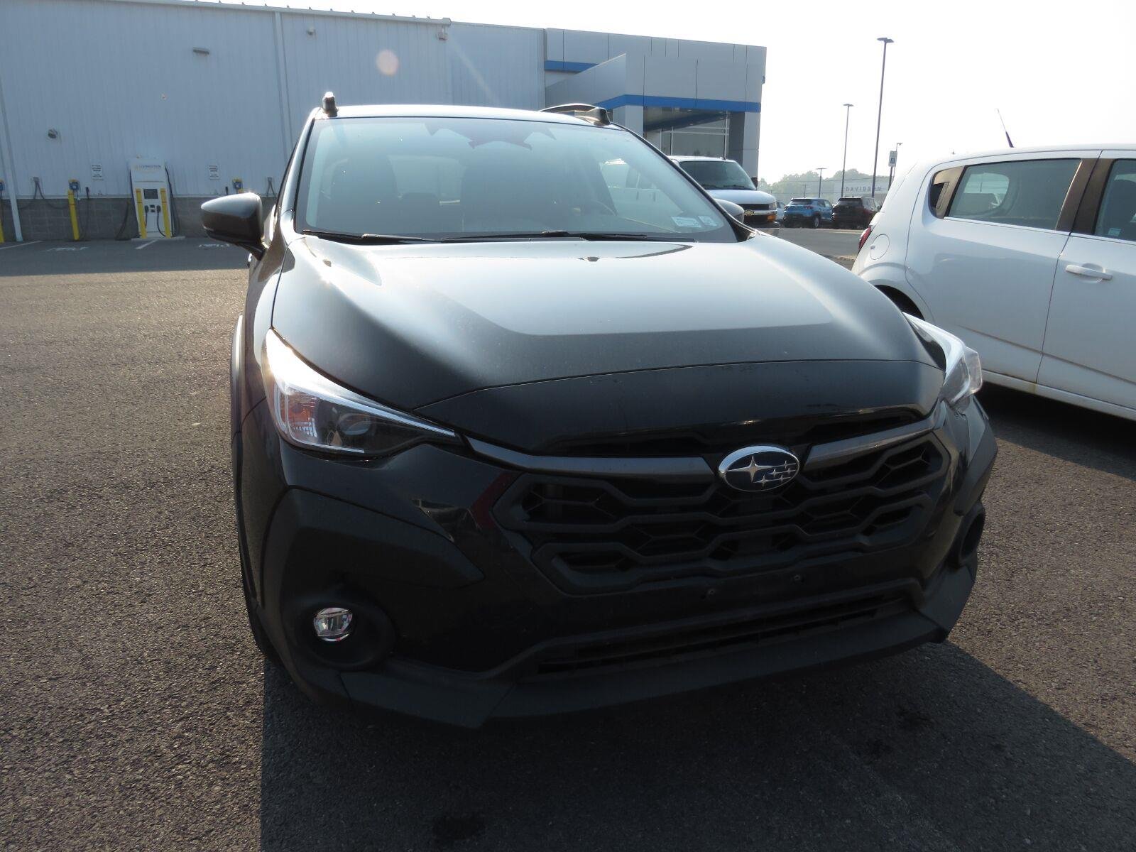 Used 2024 Crystal Black Silica Subaru Premium image 4