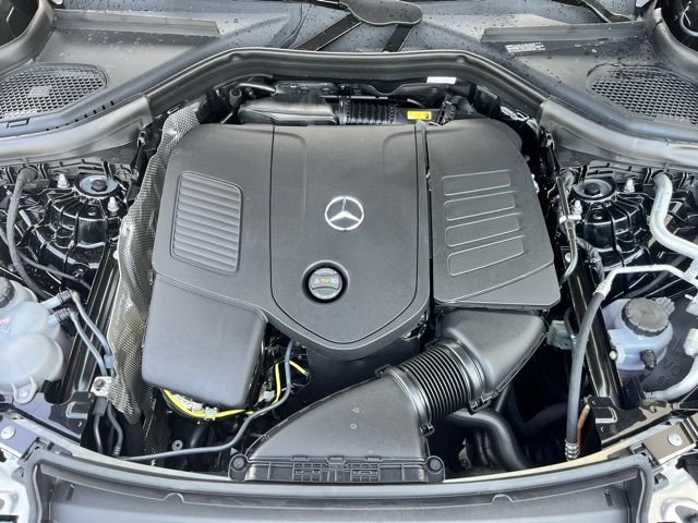 New 2026 Black Mercedes-Benz GLC 300 image 28