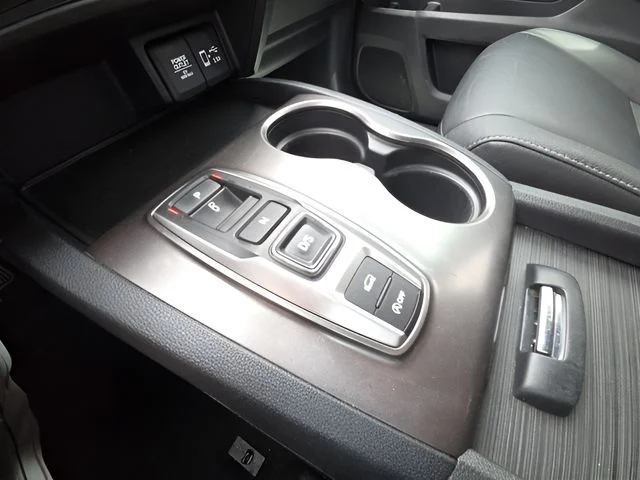 Used 2022 Gray Honda EX-L image 31