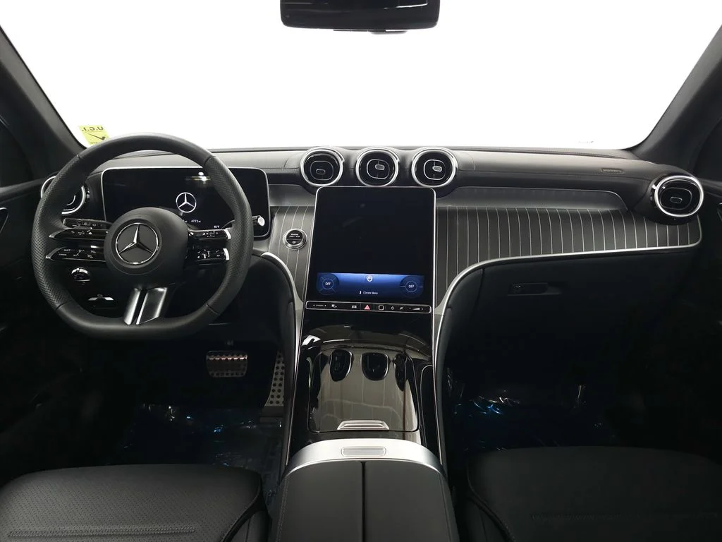 Certified Used 2026 Black Mercedes-Benz GLC 300 image 22