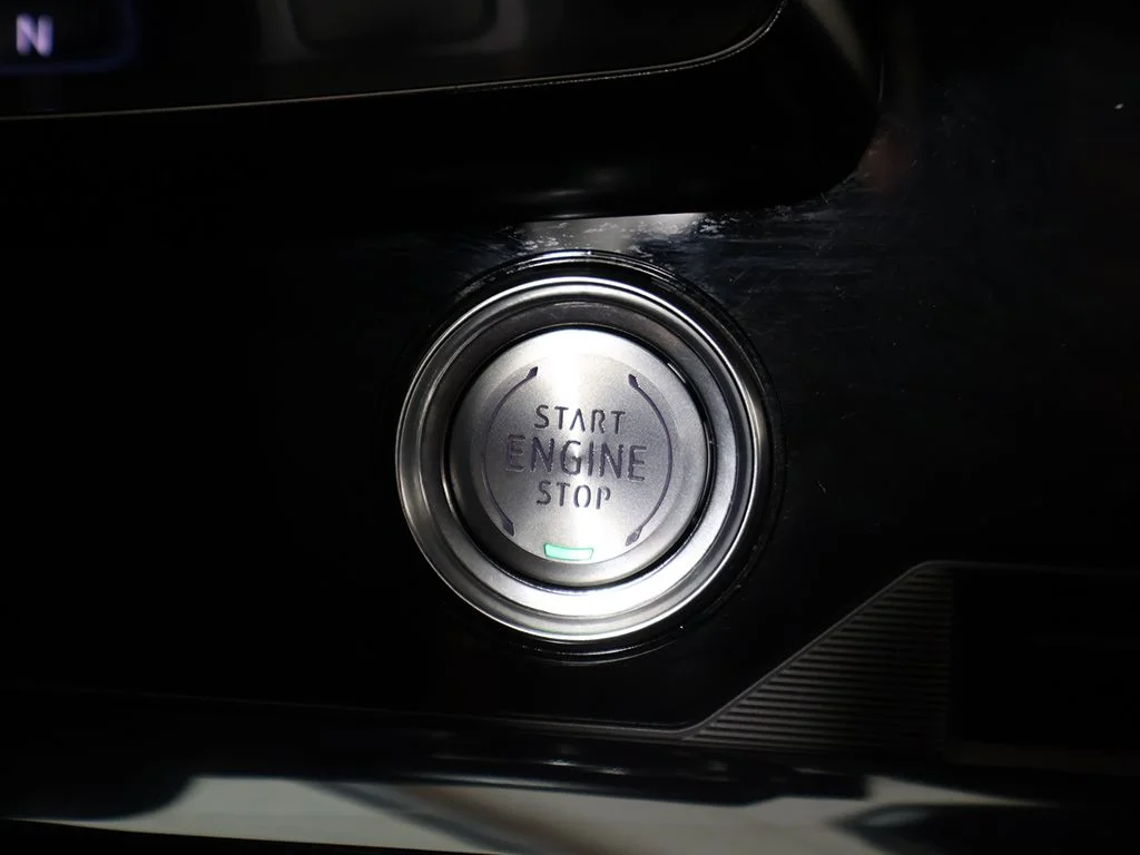 Used 2025 Orange Chevrolet Stingray image 44