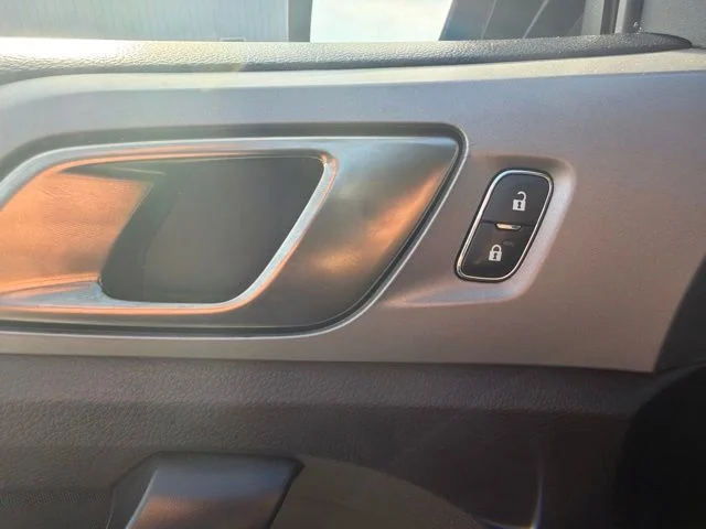 Used 2021 Blue Ford XLT image 15