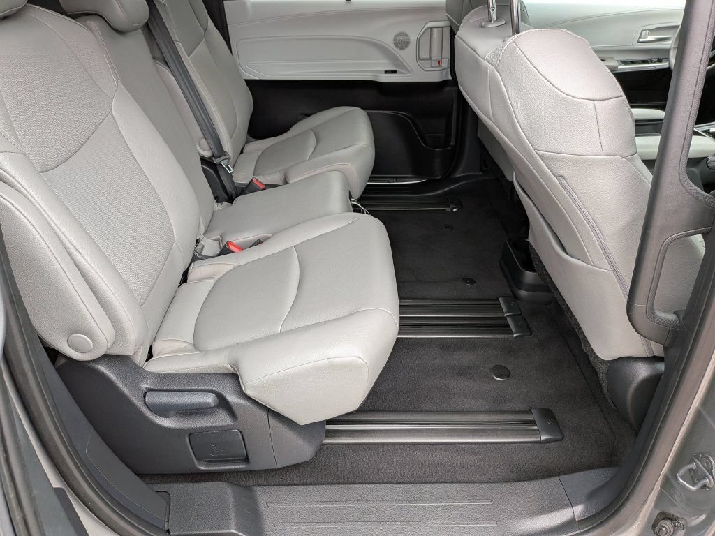 Used 2026  Toyota XLE image 18