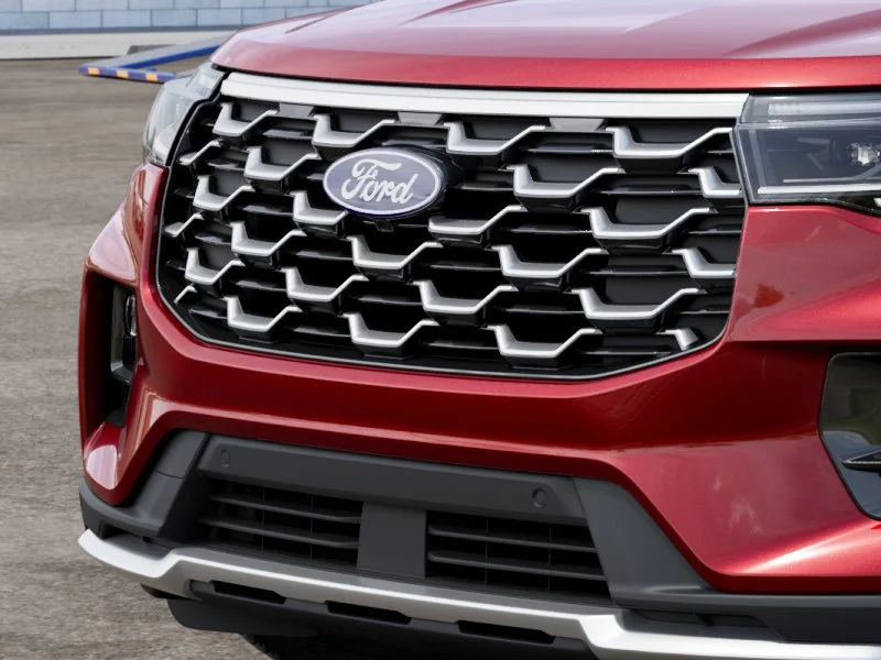 New 2027 Ruby Red Metallic Tinted Clearcoat Ford Platinum™ image 17