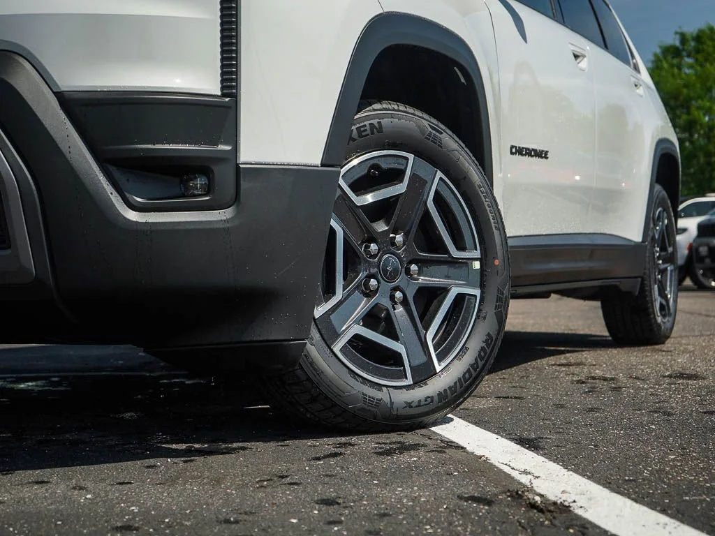 New 2026 Bright White Clearcoat Jeep Limited image 6