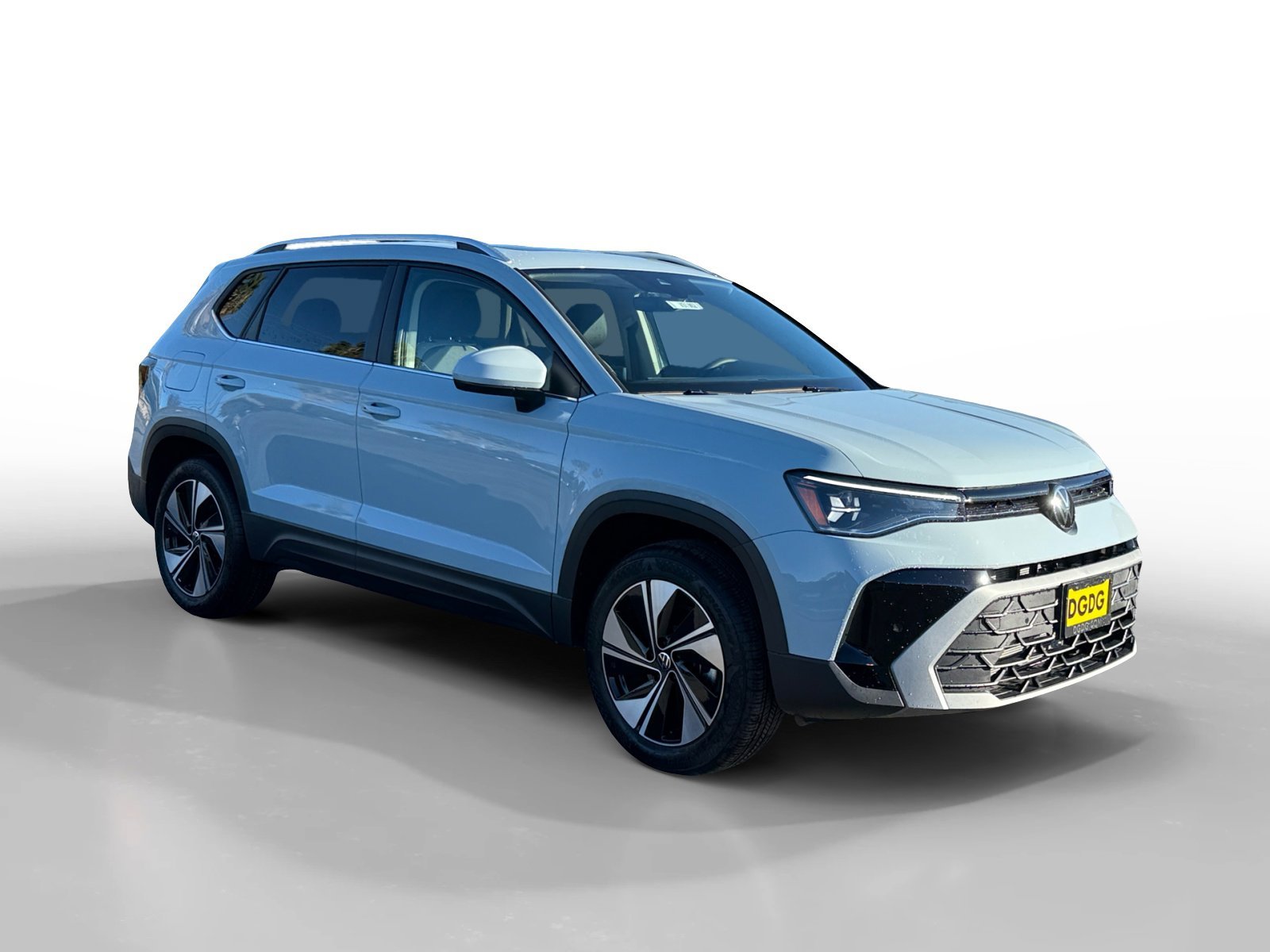 New 2026 Monument Gray Volkswagen SE image 7