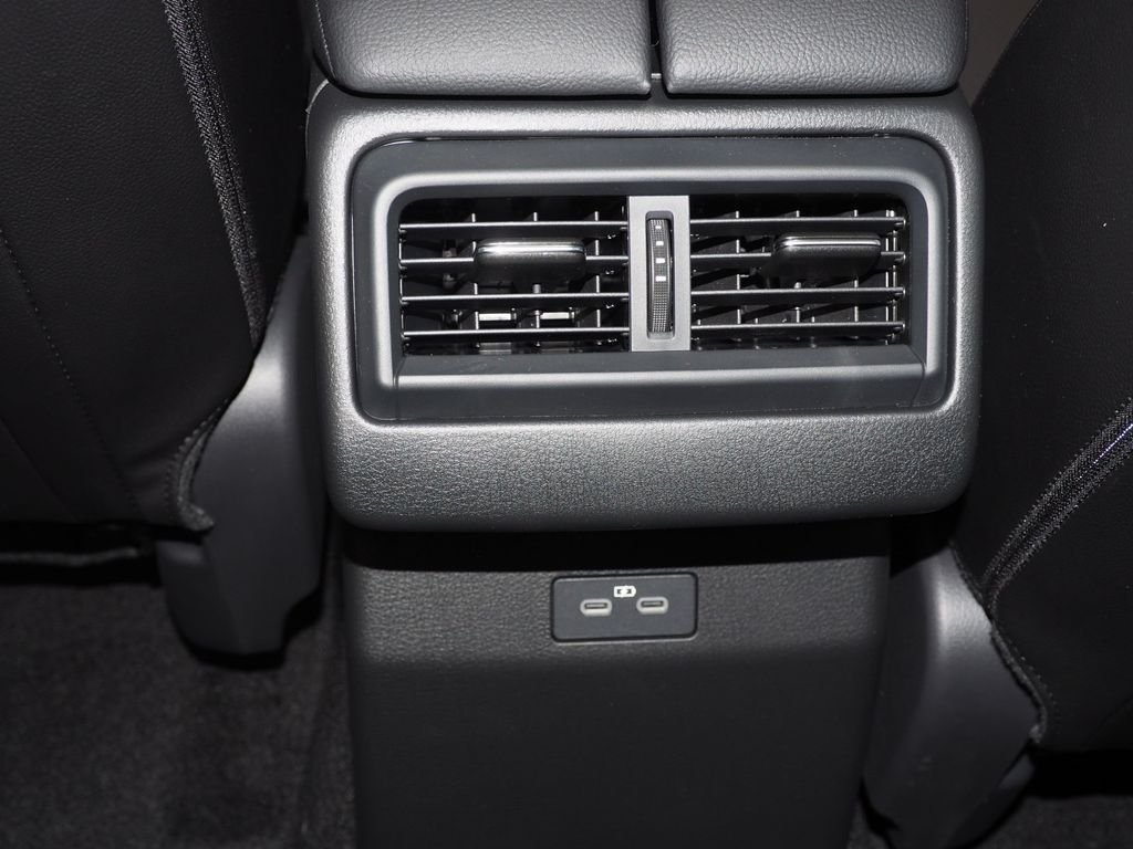 2026 Mazda CX-50 Premium - Photo 6