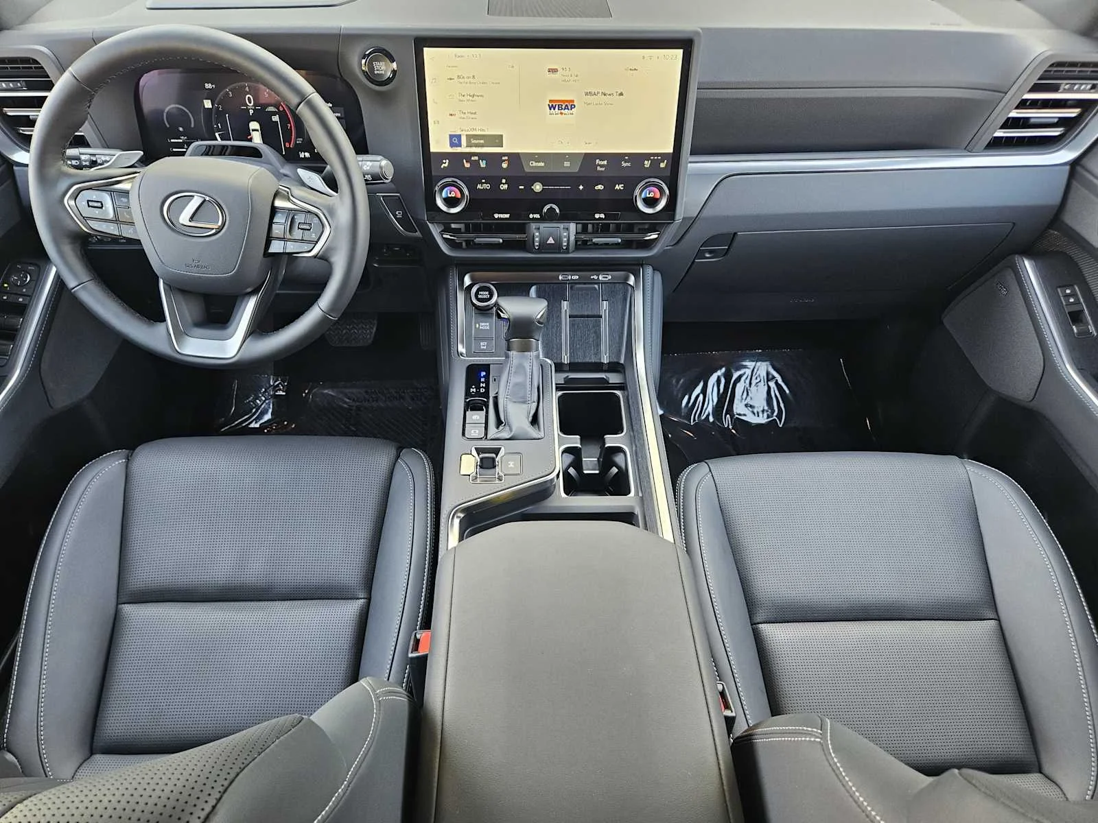 Certified Used 2026 GRAPHITE BLACK GF. Lexus Luxury image 20