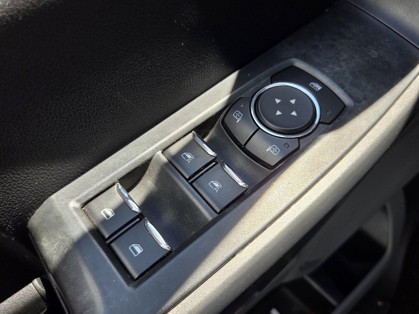 Used 2023 Stone Gray Metallic Ford XL image 27
