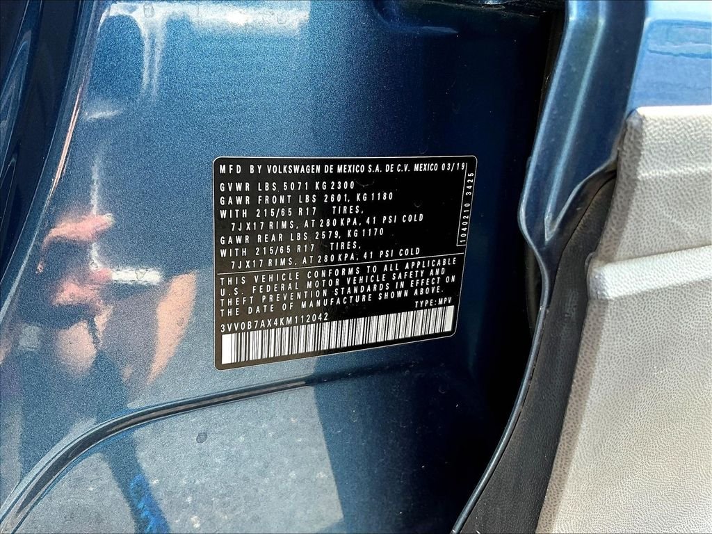Used 2019 Blue Volkswagen 2.0T S image 21