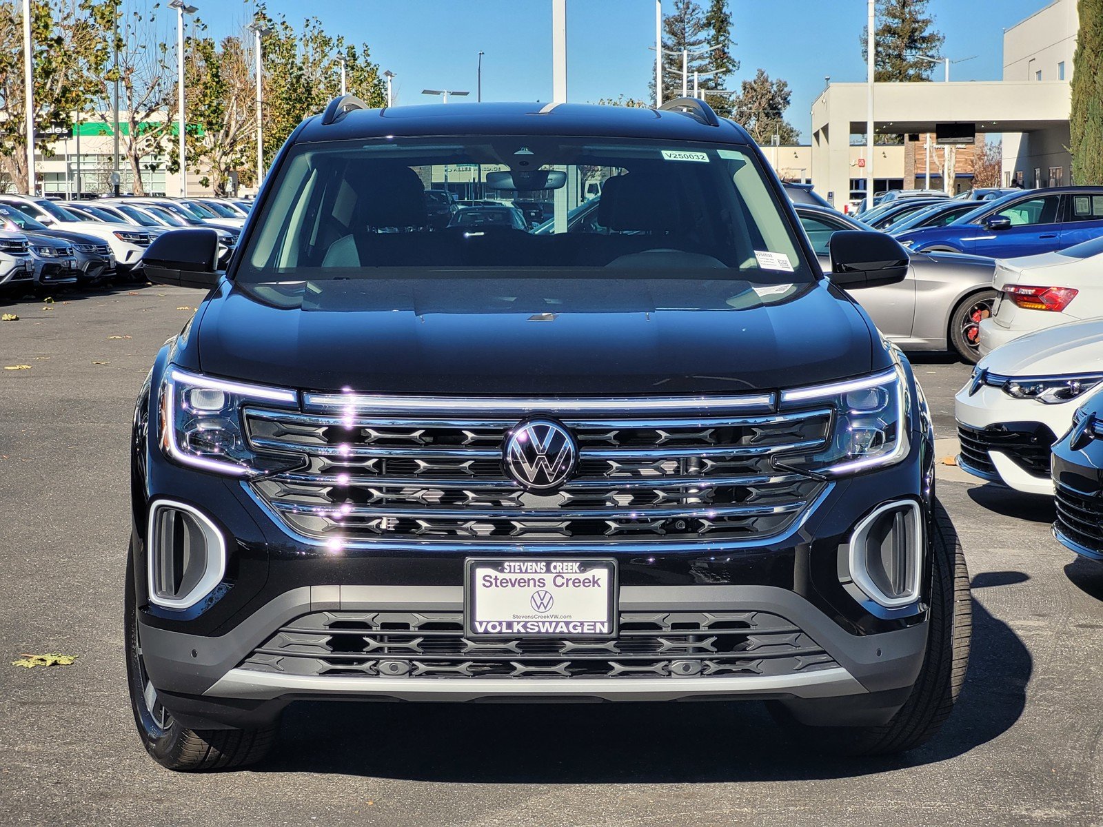 New 2025 Black Volkswagen 2.0T SE w/Technology image 2