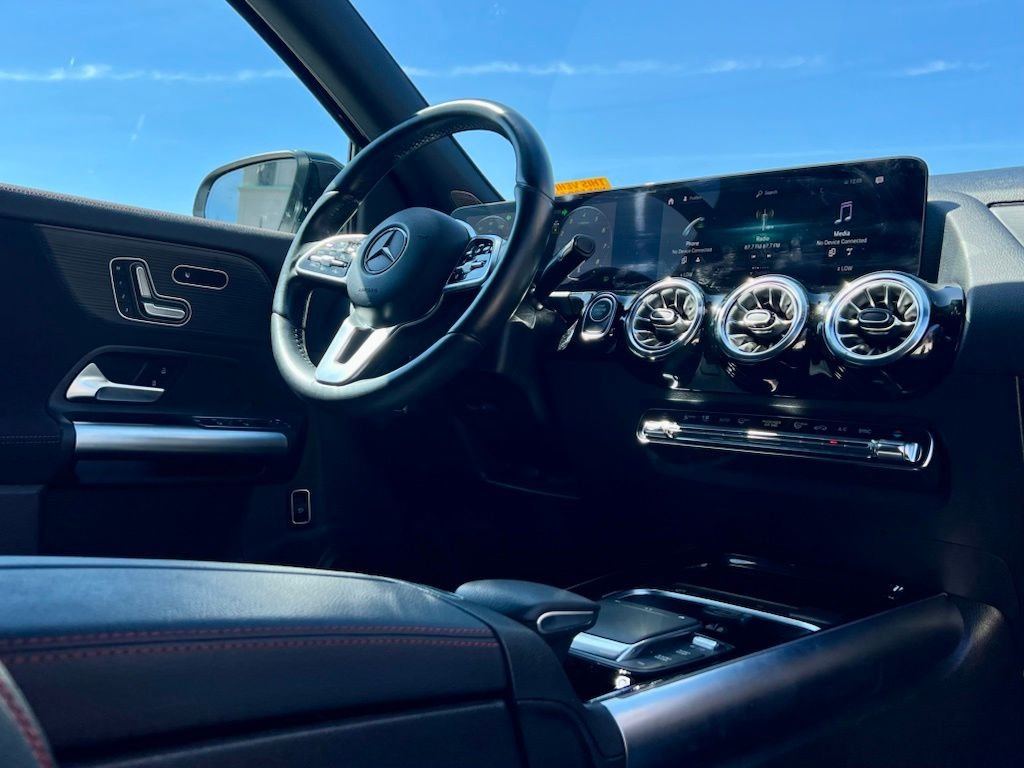Certified Used 2023 Black Mercedes-Benz GLA 250 image 7