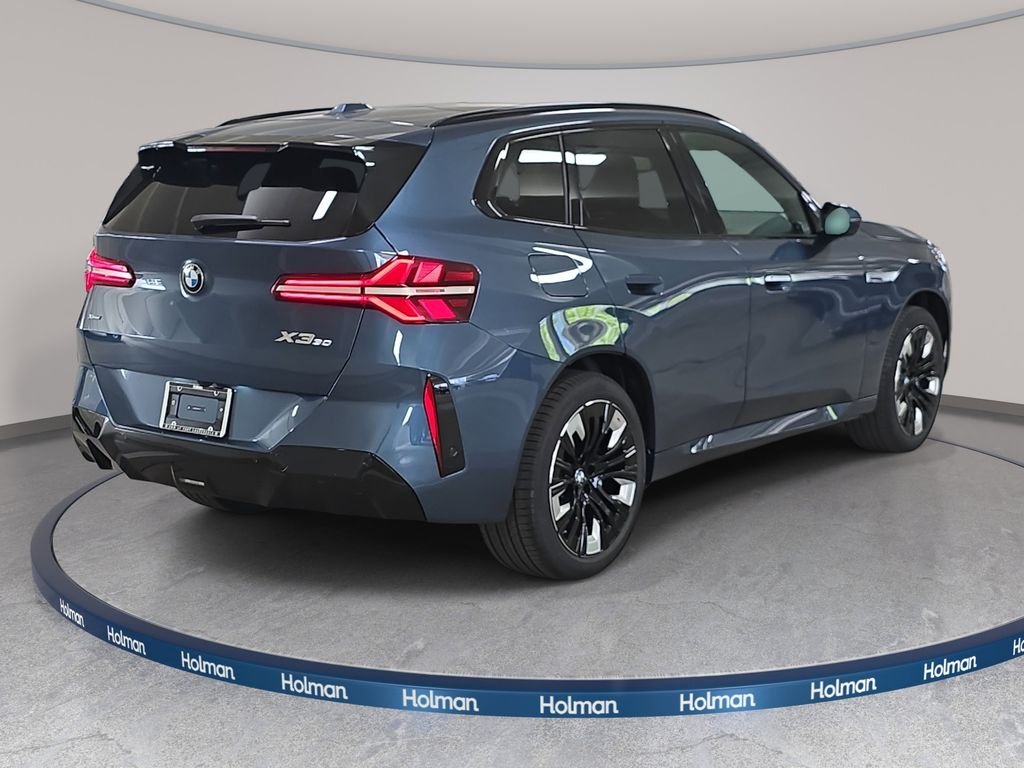New 2026 Arctic Race Blue metallic BMW 30 xDrive image 4