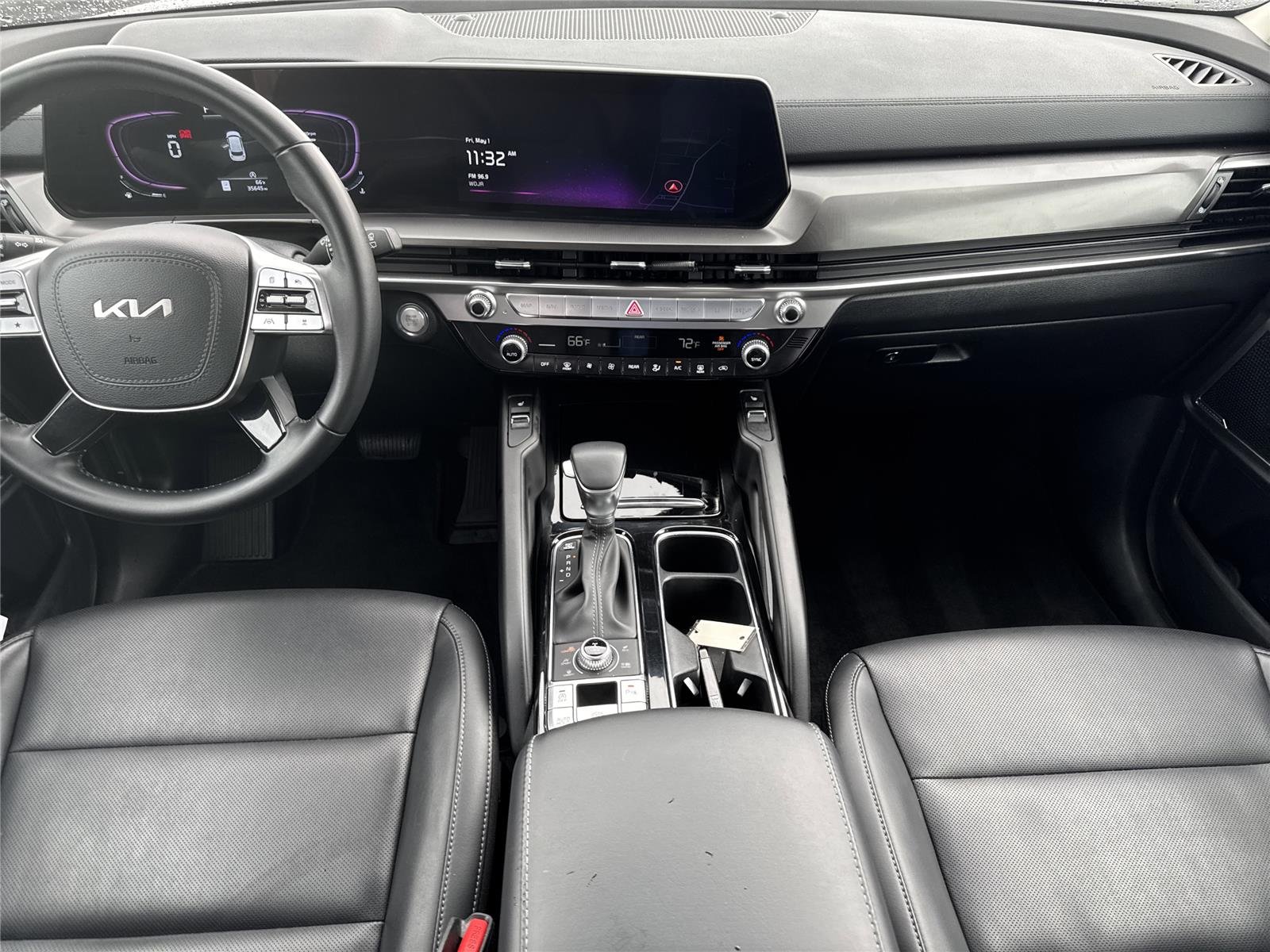 Used 2025 Glacial White Pearl Kia S image 19