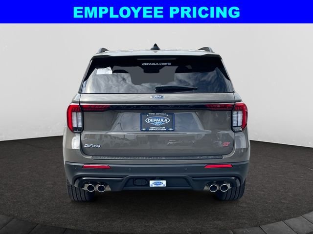 New 2026 Gray Ford ST image 4