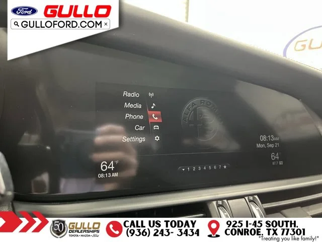Used 2019 Silverstone Gray Metallic Alfa Romeo Ti image 25