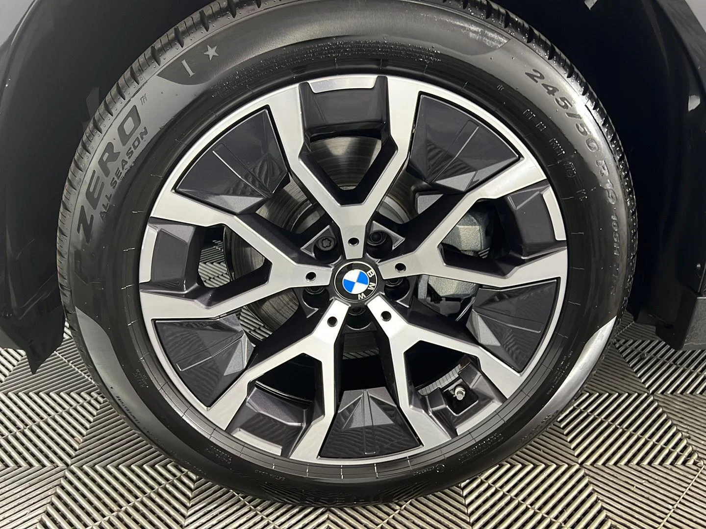 Used 2026 Black Sapphire Metallic BMW 30 xDrive image 9
