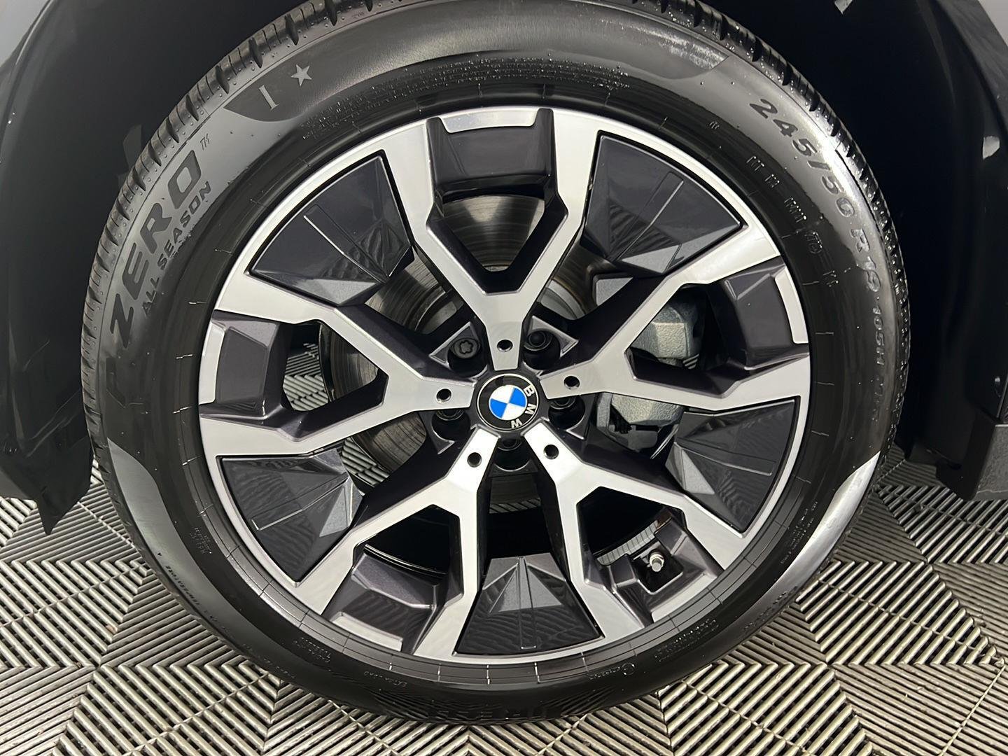 Used 2026 Black Sapphire Metallic BMW 30 xDrive image 9
