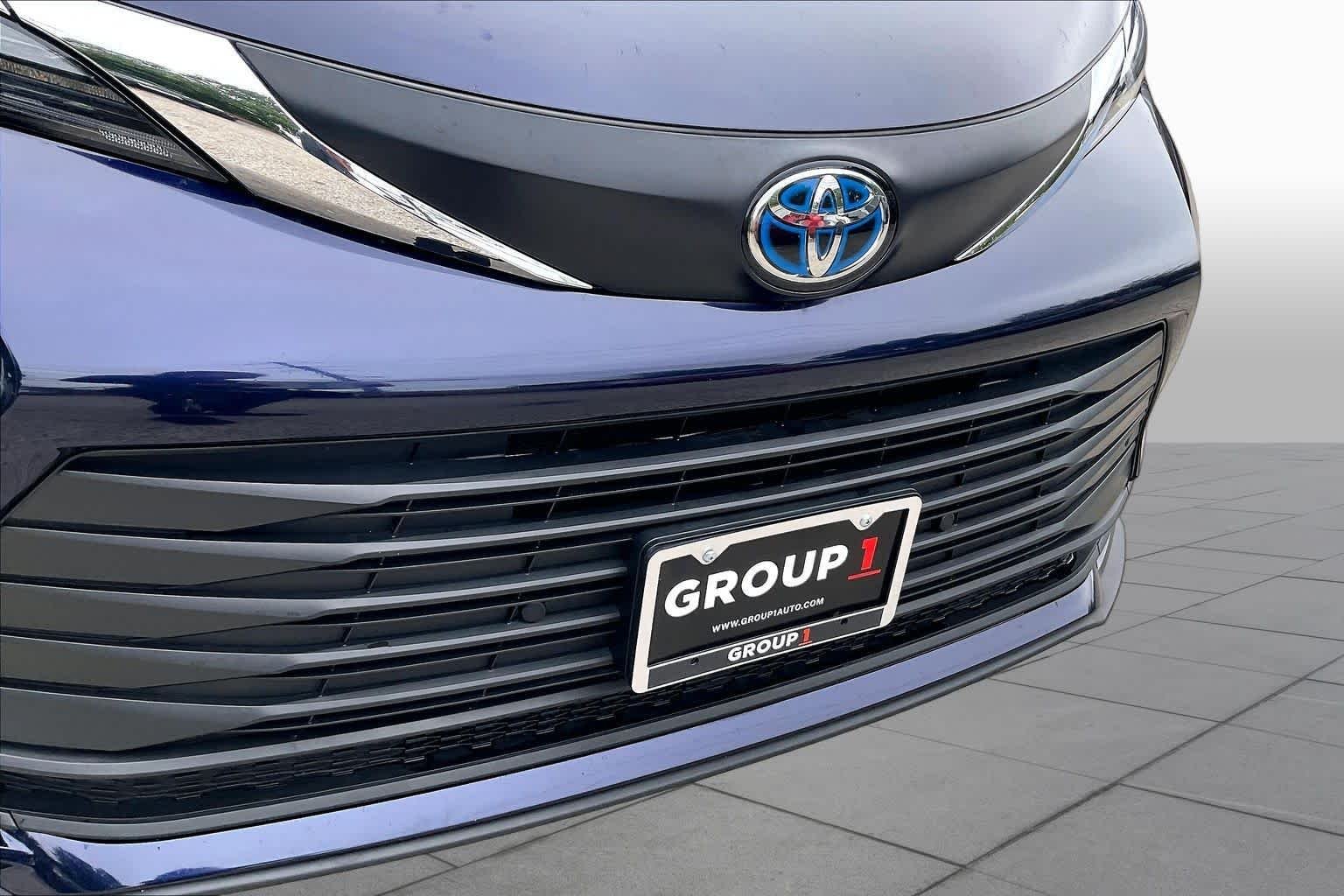 Used 2025 Blueprint Toyota XLE image 29