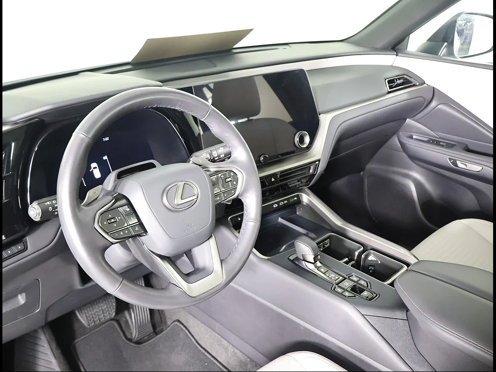 Certified Used 2026 WIND CHILL PEARL* Lexus Premium image 6