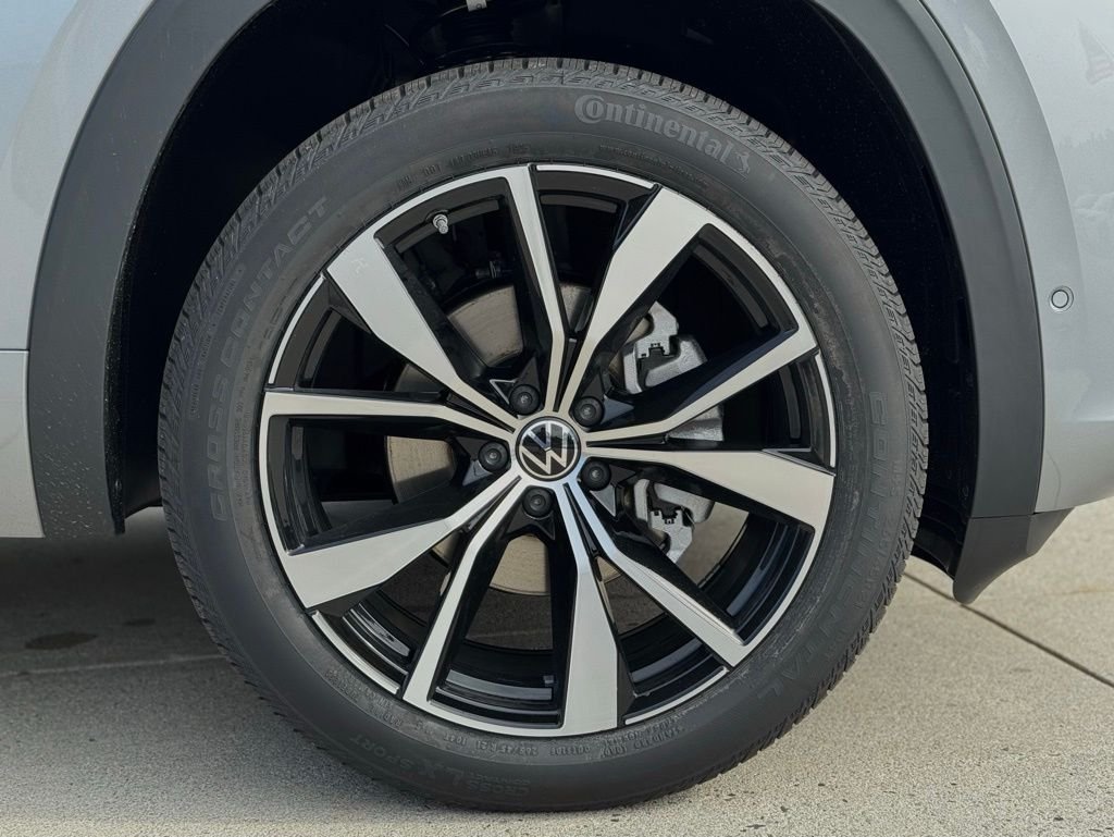 2026 Volkswagen Atlas Cross Sport SEL Premium R-LINE - Photo 7
