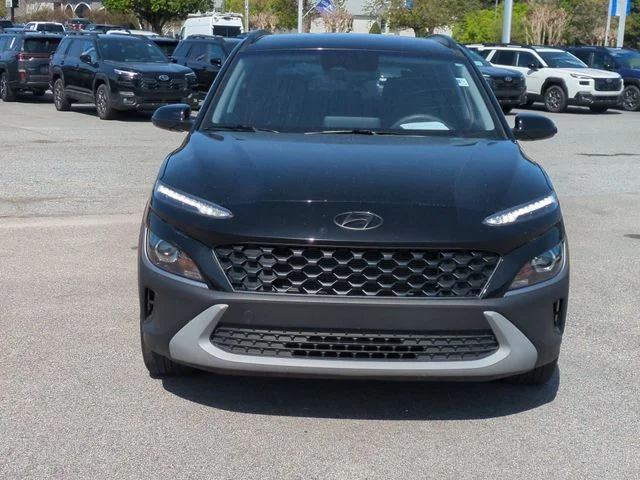 Used 2023 Black Hyundai SEL image 8