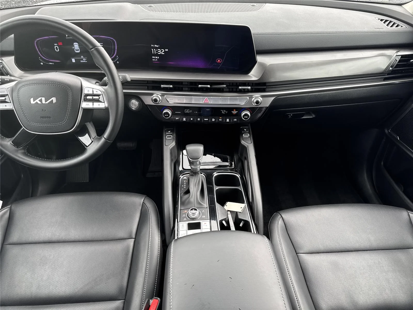 Used 2025 Glacial White Pearl Kia S image 19