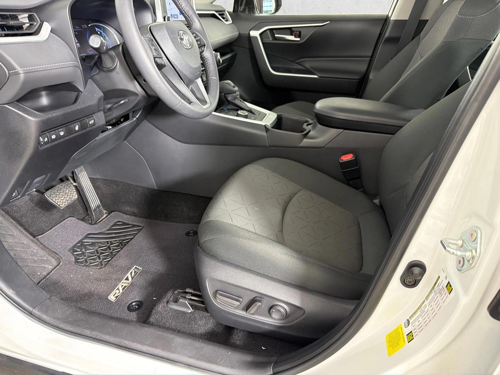 Certified Used 2024 Ice Cap Toyota Hybrid XLE image 10