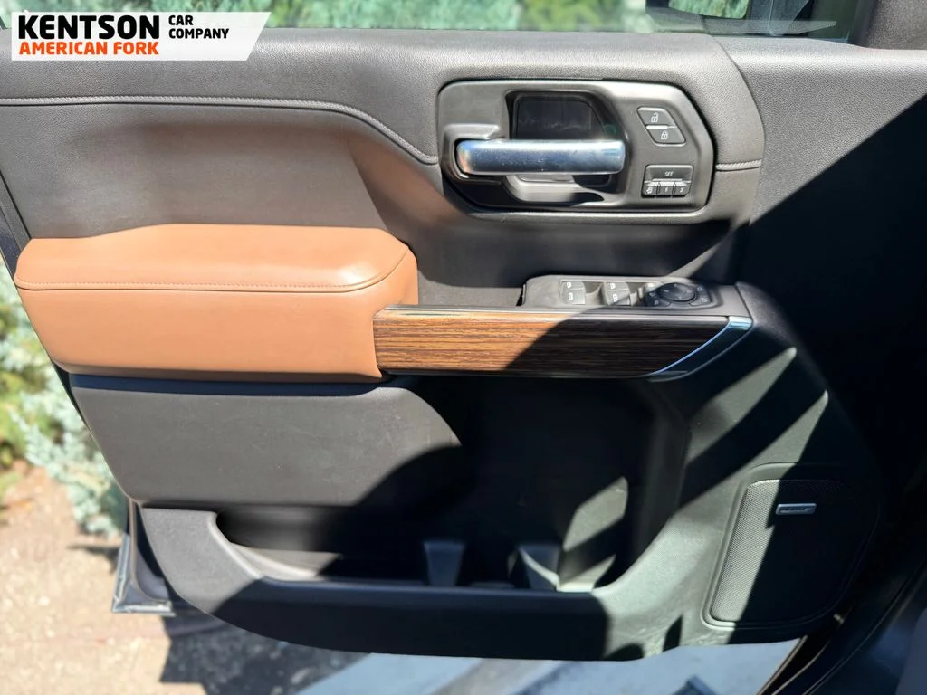 Used 2020 Gray Chevrolet High Country image 18