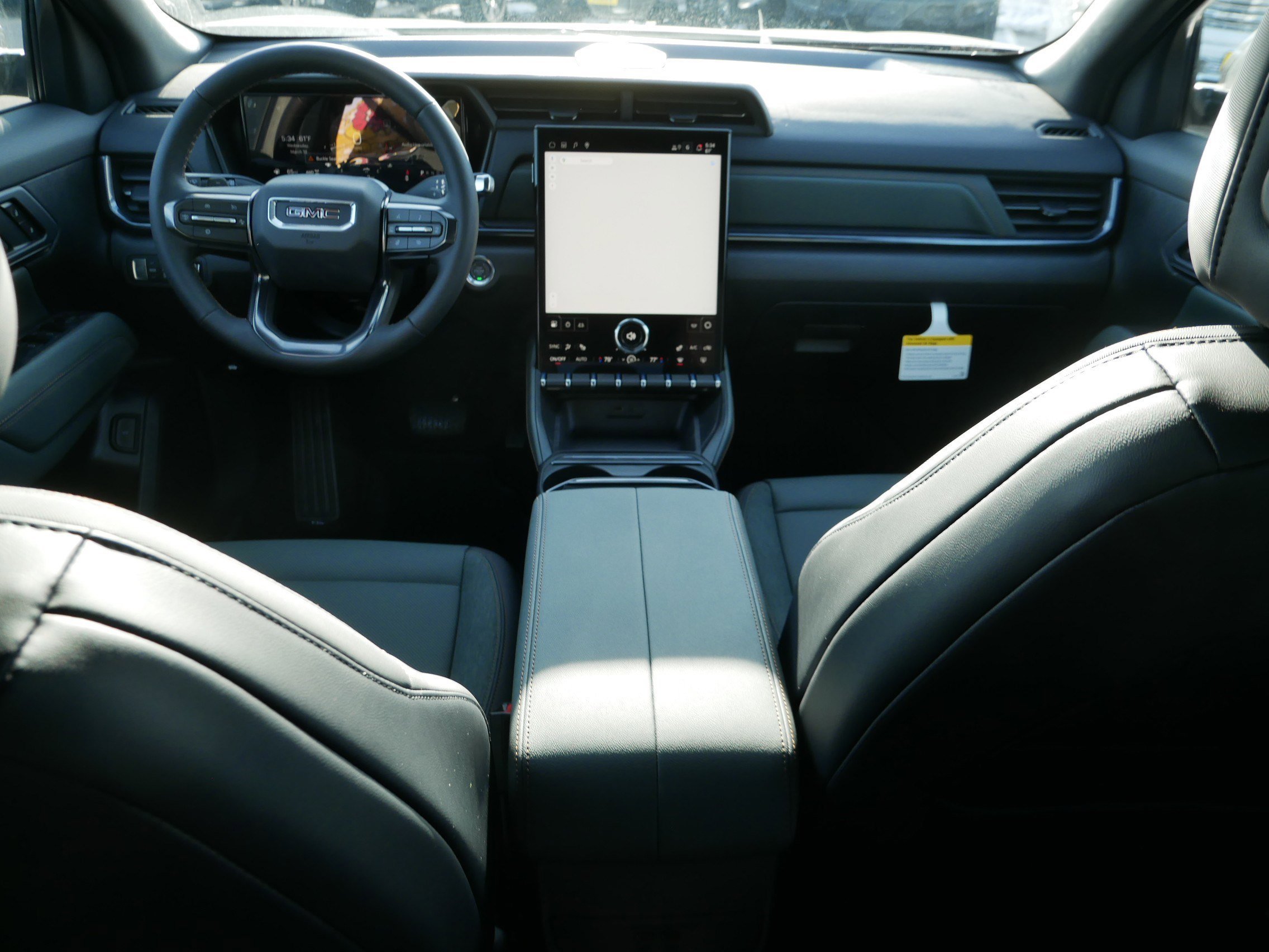 2026 GMC Terrain AT4 - Photo 6