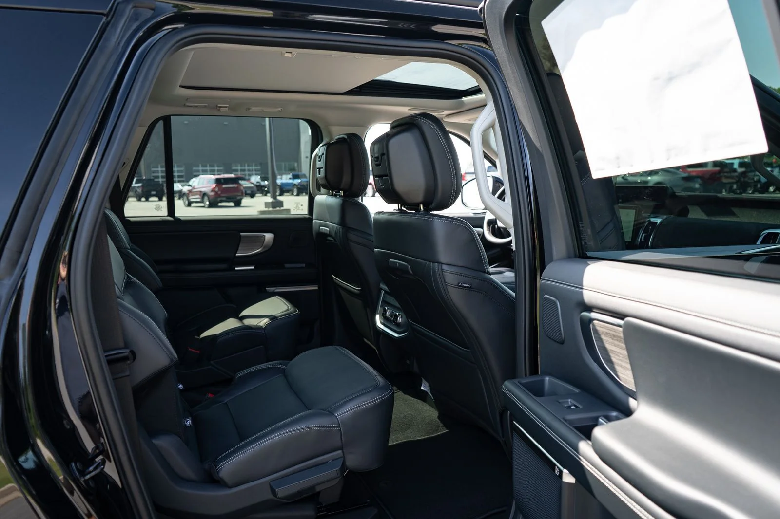 New 2027 Black Ford Platinum image 38