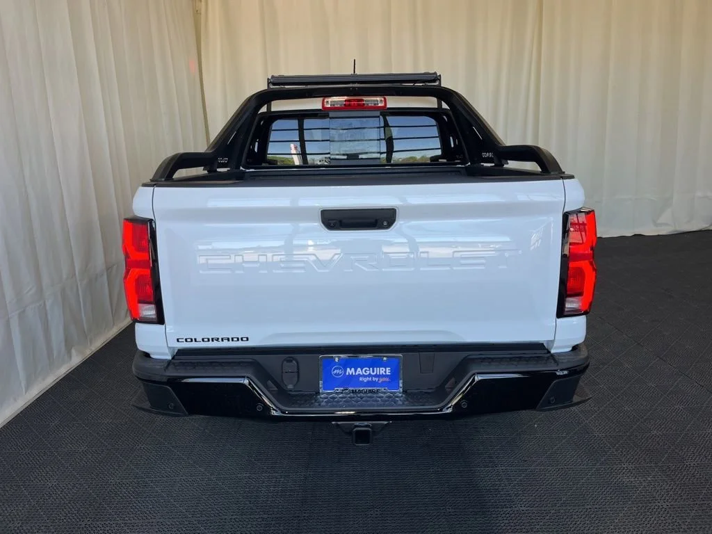 New 2026 Summit White Chevrolet Z71 image 26