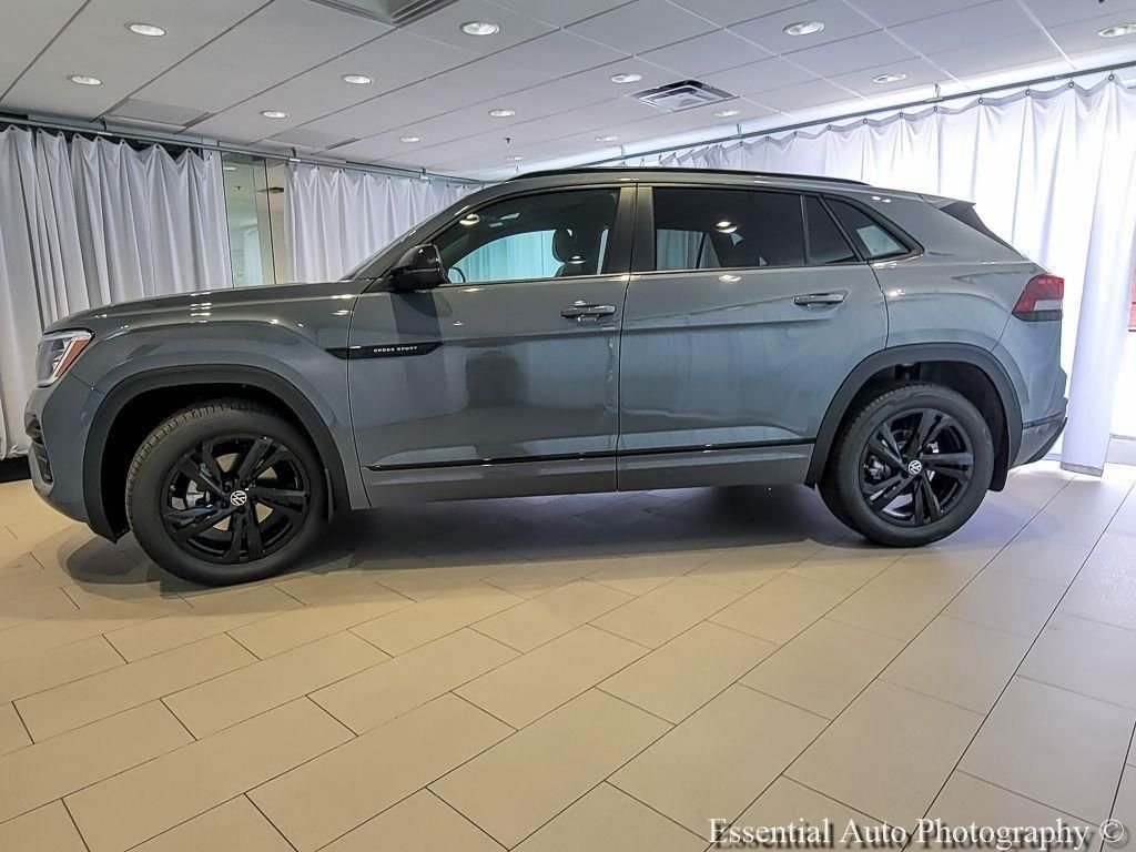 New 2026 Pure Gray Volkswagen 2.0T SEL R-Line Black image 3