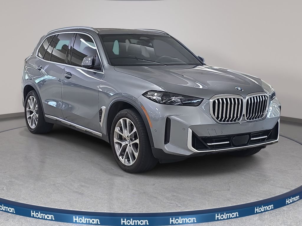 Used 2024 Skyscraper Gray Metallic BMW sDrive40i image 4