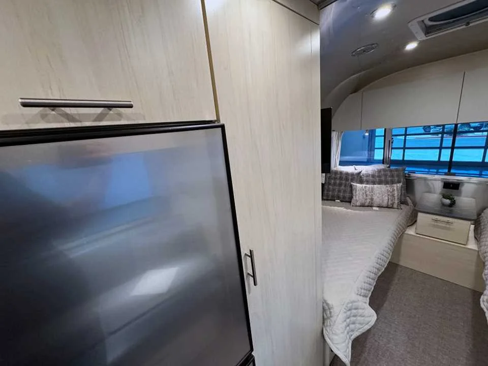 New 2026 SILVER AIRSTREAM  image 19