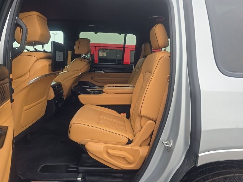 Used 2025 Silver Jeep Series III image 6