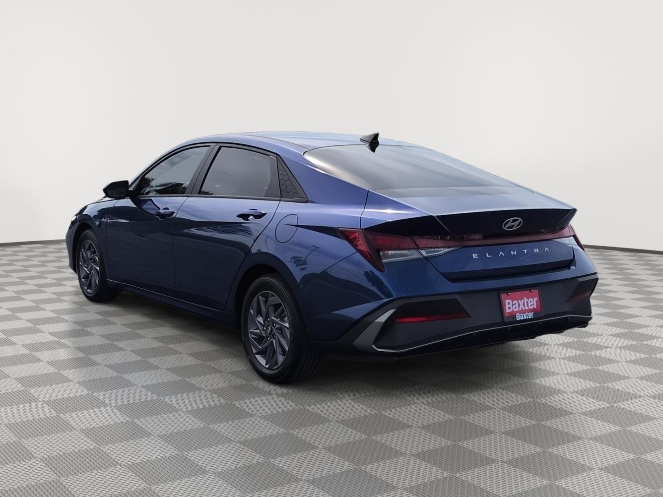Used 2024 Intense Blue Hyundai SEL image 17