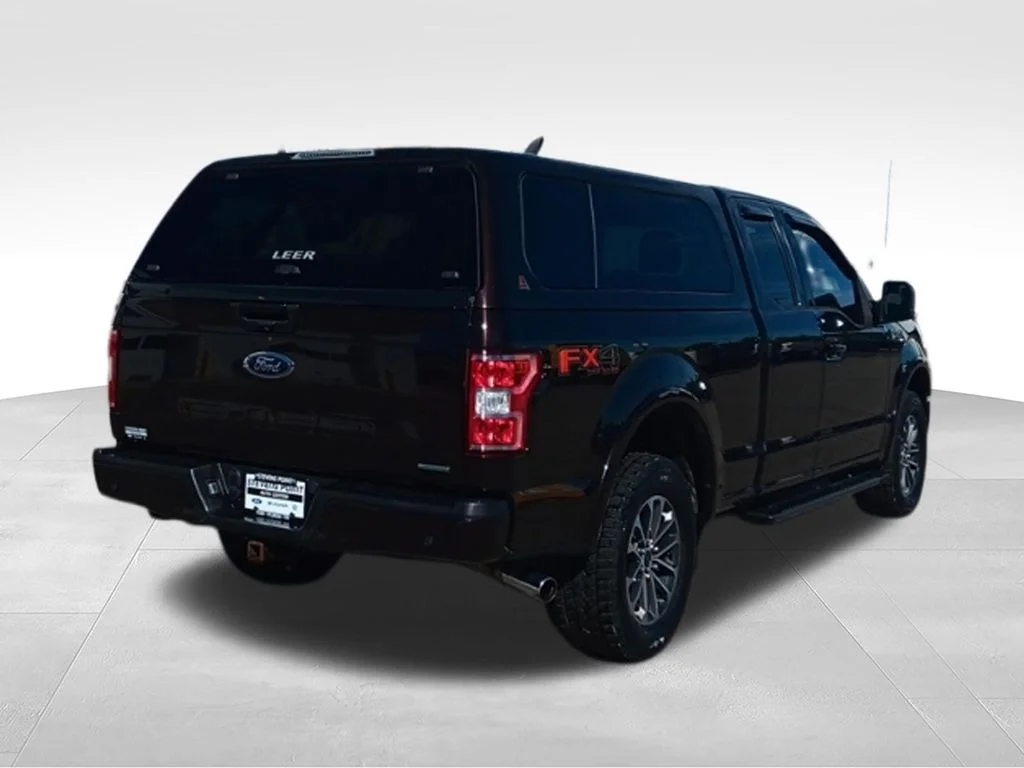 Used 2018 Magma Red Metallic Ford XLT image 7