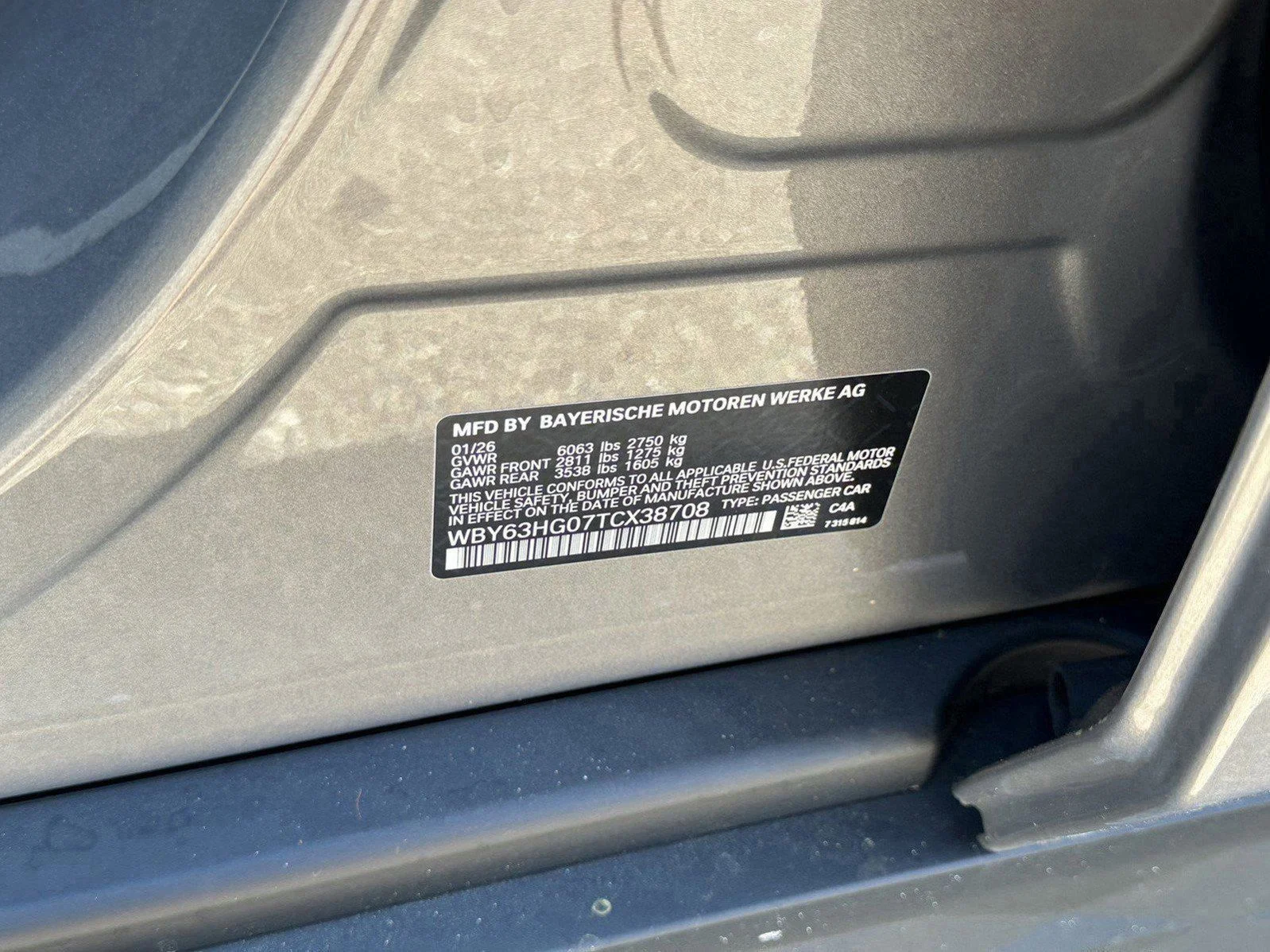 New 2026 Oxide Grey Metallic BMW eDrive40 image 39