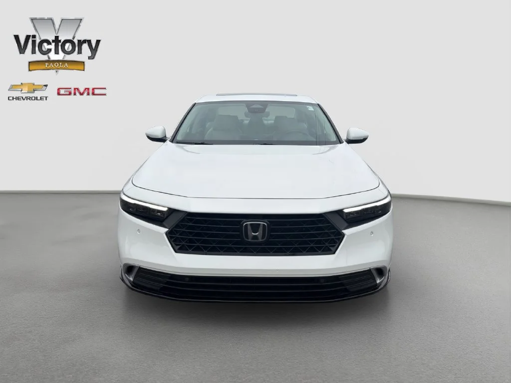 Used 2025 Honda Accord Hybrid Touring with VIN 1HGCY2F87SA041593 for sale in Kansas City