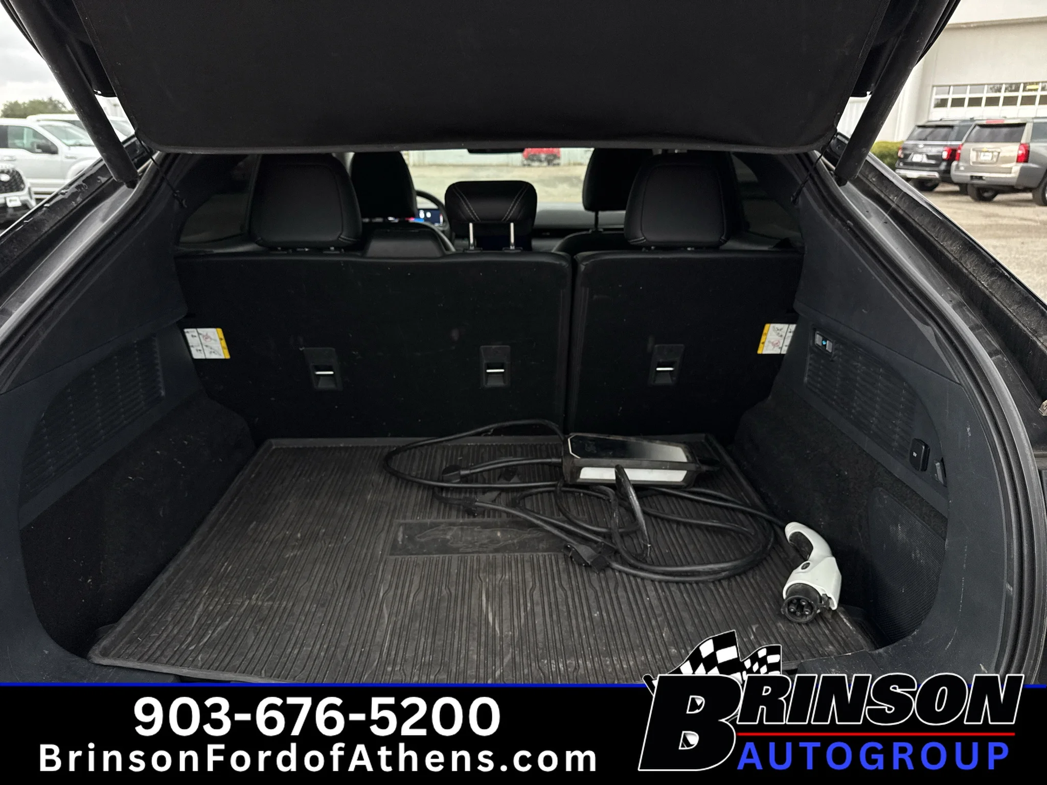 Used 2021 Shadow Black Ford Premium image 9