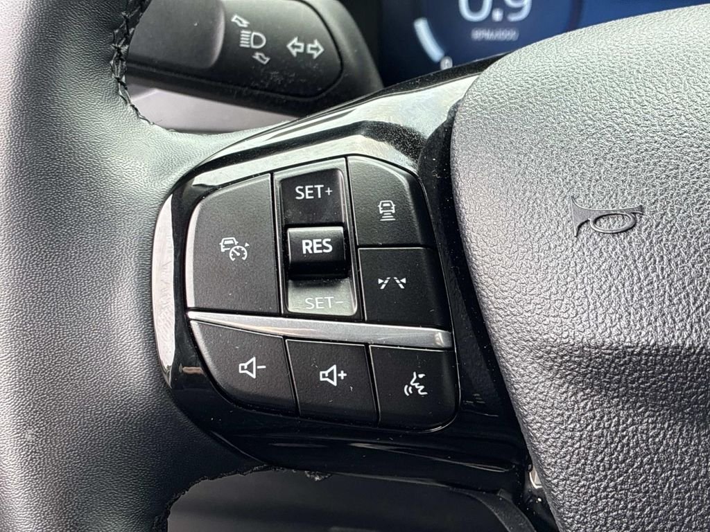 Used 2024 White Ford Platinum image 26