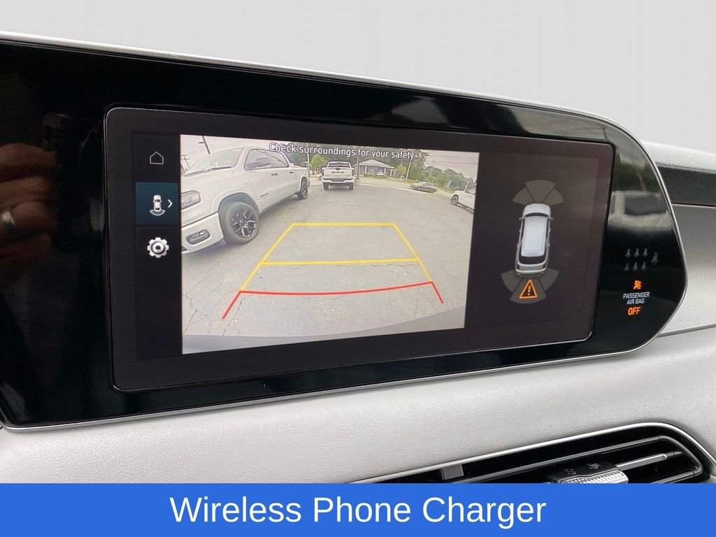 Used 2021 Gray Hyundai SEL image 14