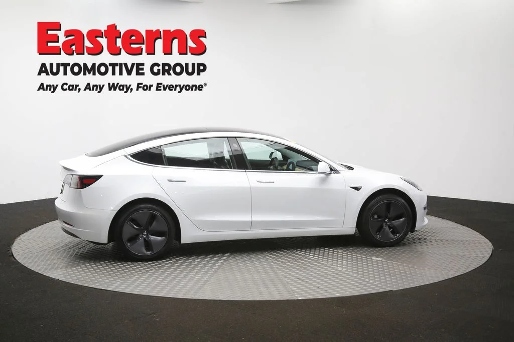 Used 2018 White Tesla Mid Range image 38